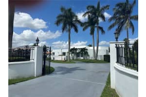 290 Nw 125th Ave 0, Miami