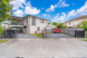 1541 E 6th Ct 2, Hialeah