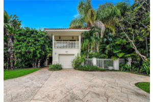 4000 Alhambra Cir, Coral Gables