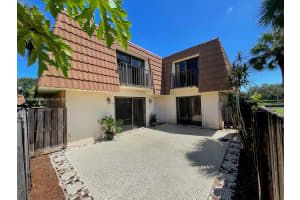 157 Heritage Way, West Palm Beach