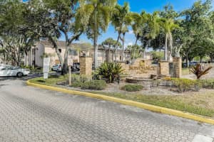 2846 S University Dr 4104, Davie 2846 S University Dr 4104, Davie