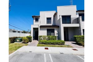 21463 Ne 3rd Path, Miami