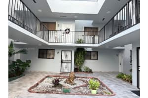 1290 W 41 St 203, Hialeah 1290 W 41 St 203, Hialeah