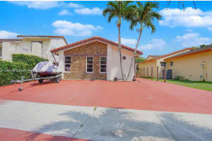 6103 Sw 130th Ave, Miami