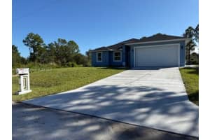 617 Valley Ave S, Lehigh Acres