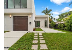 1259 Sw 20th St, Miami