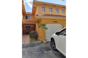 7510 Nw 175th St 7510, Hialeah