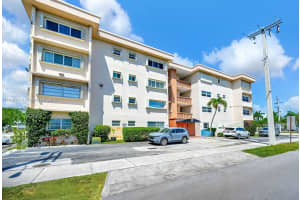 410 Se 2nd St 223, Hallandale Beach