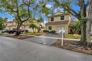 18060 Sw 11th Ct, Pembroke Pines 18060 Sw 11th Ct, Pembroke Pines