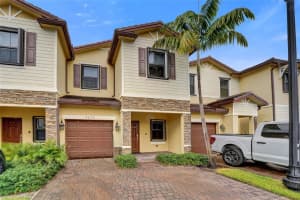 4679 Brumby Ter, Davie 4679 Brumby Ter, Davie