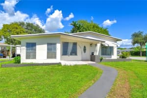 1499 Ne 174th St, North Miami Beach
