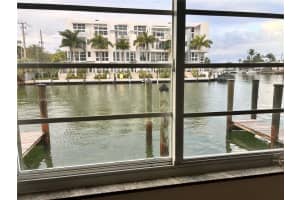 7207 Bay Dr 24, Miami Beach