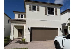 2426 Se 26 Ln 2426, Homestead