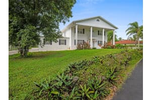 6365 Nw 79th Way, Parkland