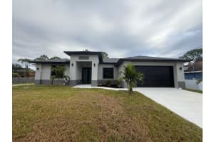 2918 48th St W, Lehigh Acres