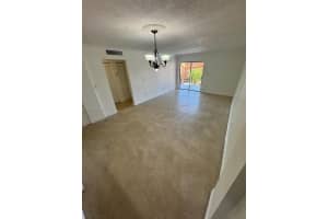 1910 W 56th St 3320, Hialeah 1910 W 56th St 3320, Hialeah