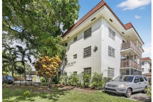 13655 Ne 10th Ave 308, North Miami