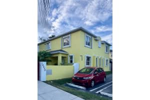 19550 Sw 103rd Ct 5, Cutler Bay
