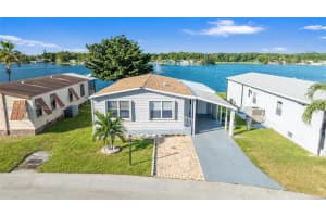 5305 Nw 202 Terr, Miami Gardens