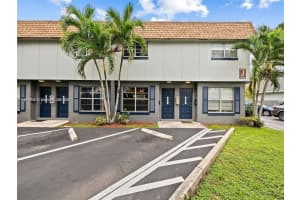 4668 Nw 9th Dr 4668, Plantation 4668 Nw 9th Dr 4668, Plantation