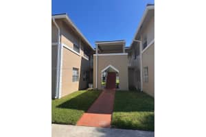 1021 Twin Lakes Dr 28-h, Coral Springs
