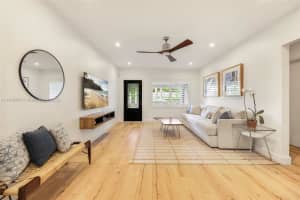 7220 Sw 53rd Ct, Miami