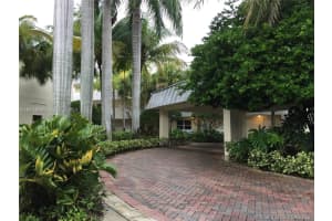 , Pinecrest , Pinecrest