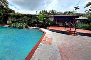 1915 Country Club Prado, Coral Gables