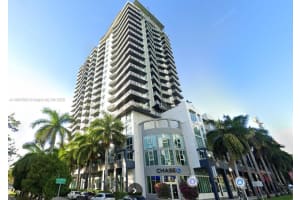 275 Ne 18th St 402, Miami