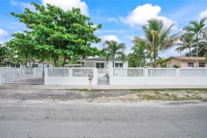 1169 Nw 114th St, Miami