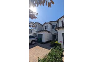 2741 Nw 55th Way 2741, Lauderhill 2741 Nw 55th Way 2741, Lauderhill