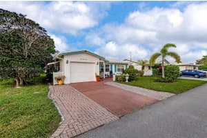 6903 Nw 74th Pl, Tamarac