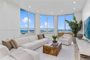 808 Brickell Key Dr 3901, Miami