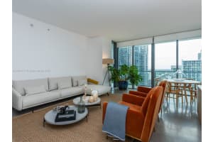 68 Se 6th St 2304, Miami