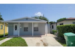 935 W 5 St, Riviera Beach