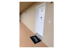 6780 W 2nd Ct 416, Hialeah