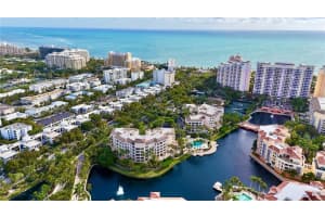 717 Crandon Blvd 507, Key Biscayne