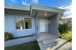 405 Sw 5th St 1-3, Hallandale Beach