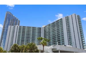 100 Bayview Dr 227, Sunny Isles Beach