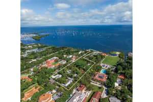 3585 Anchorage Way, Miami