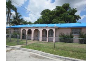 2800 Nw 9th Pl, Fort Lauderdale