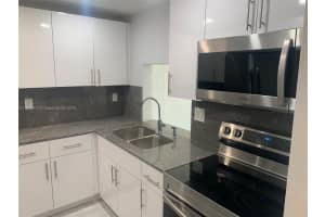 16751 Ne 9th Ave 411, North Miami Beach