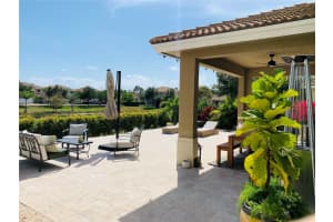 4812 Foxtail Palm Ct, Green Acres