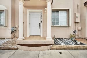 17042 Sw 138th Ct, Miami