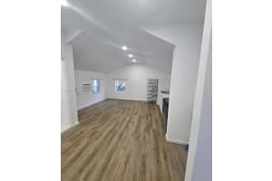 1008 N 18th Ct 102, Hollywood