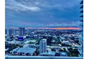 1800 N Bayshore Dr 4210, Miami