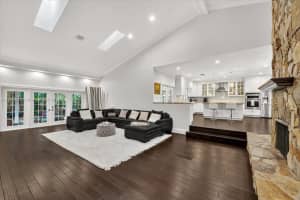 13000 Nw 5th St, Plantation