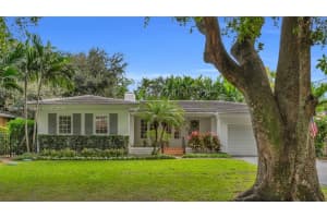 1536 Alegriano Ave, Coral Gables