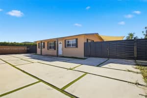 4260 Nw 169th Ter, Miami Gardens