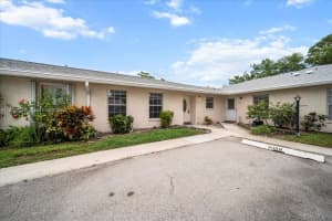 508 Holyoke Ln A, Lake Worth